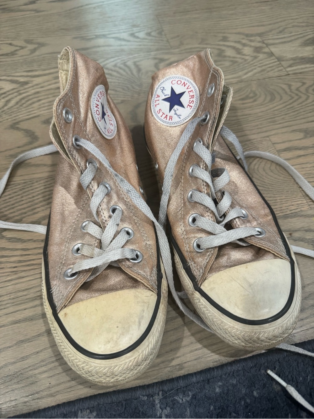 Converse Low Top Sneakers - Beige with White